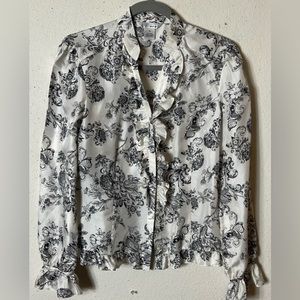 WD-NY SILK BLACK AND WHITE HIDDEN BUTTONS FLORAL RUFFLE SIZE 10